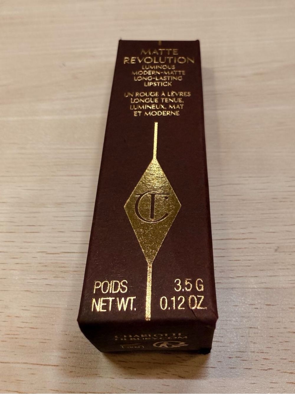 Charlotte Tilbury Matte Revolution Lipstick - Pizzazz Red Accent